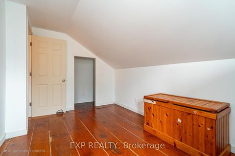 Photo 18 at 105 Rideau Street, Merrickville