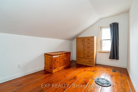 Photo 19 at 105 Rideau Street, Merrickville