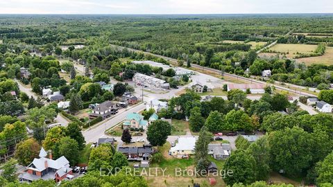 Photo 20 at 105 Rideau Street, Merrickville