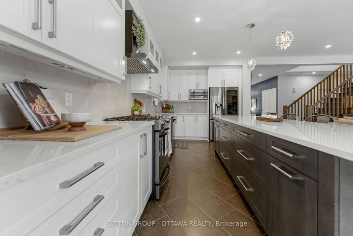 Photo 17 at 571 Egret Way, Nepean (Half Moon Bay), Ottawa