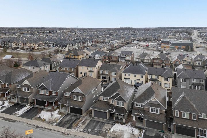 Photo 47 at 571 Egret Way, Nepean (Half Moon Bay), Ottawa