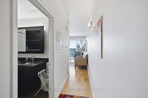 Photo 11 at 1301 - 324 Laurier Avenue W, Ottawa Centre