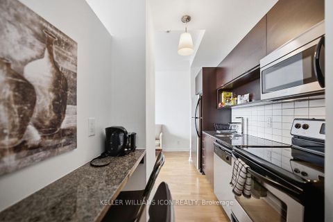 Photo 19 at 1301 - 324 Laurier Avenue W, Ottawa Centre