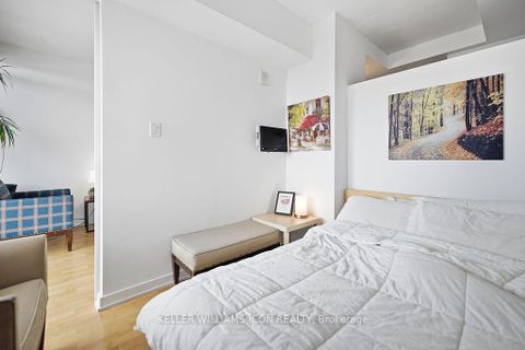 Photo 21 at 1301 - 324 Laurier Avenue W, Ottawa Centre