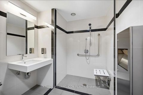 Photo 32 at 1301 - 324 Laurier Avenue W, Ottawa Centre