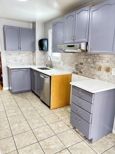 Photo 3 at 1501 LAUNAY Avenue, Fallingbrook/Pineridge, Orleans