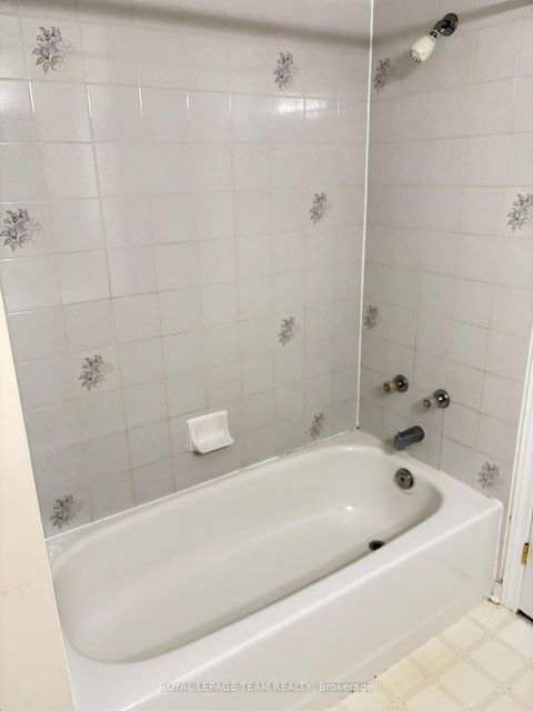 Photo 22 at 1501 LAUNAY Avenue, Fallingbrook/Pineridge, Orleans