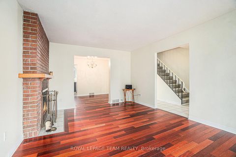 Photo 2 at 440 Kintyre Private, Nepean (Carleton Square), Ottawa