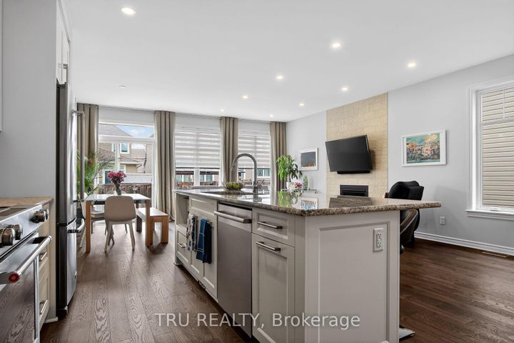 Photo 6 at 2850 Grand Canal Street, Nepean (Half Moon Bay), Ottawa