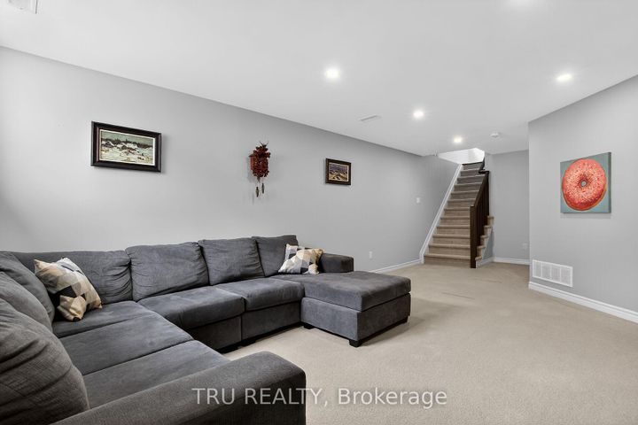 Photo 25 at 2850 Grand Canal Street, Nepean (Half Moon Bay), Ottawa