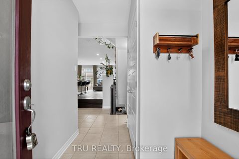 Photo 3 at 2850 Grand Canal Street, Nepean (Half Moon Bay), Ottawa
