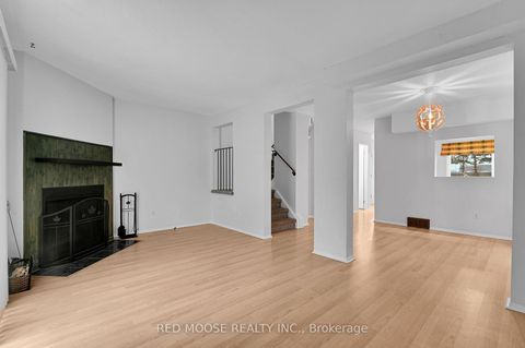 Photo 17 at 1983 Greenvale Lane, Chateauneuf, Orleans