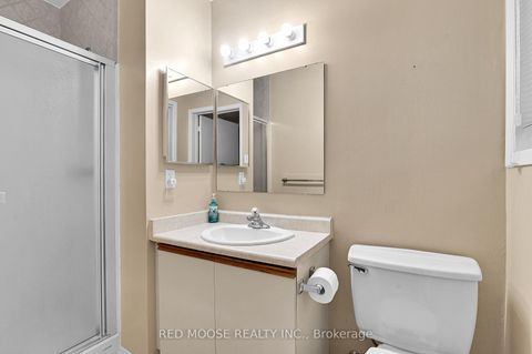 Photo 23 at 1983 Greenvale Lane, Chateauneuf, Orleans