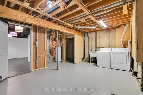 Photo 38 at 1983 Greenvale Lane, Chateauneuf, Orleans