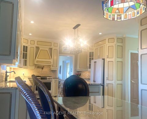 Photo 8 at 164 Baillie Avenue, Constance Bay