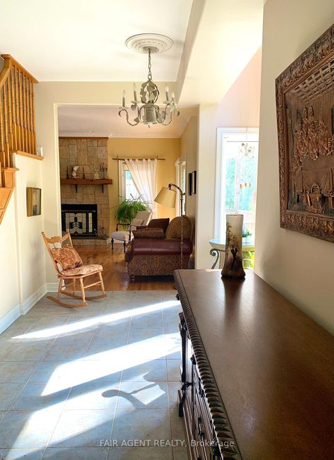 Photo 9 at 164 Baillie Avenue, Constance Bay