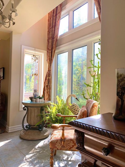 Photo 10 at 164 Baillie Avenue, Constance Bay