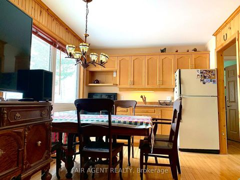 Photo 14 at 164 Baillie Avenue, Constance Bay