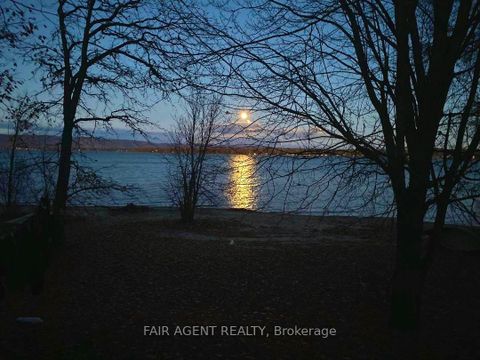 Photo 33 at 164 Baillie Avenue, Constance Bay