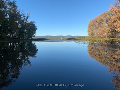 Photo 36 at 164 Baillie Avenue, Constance Bay