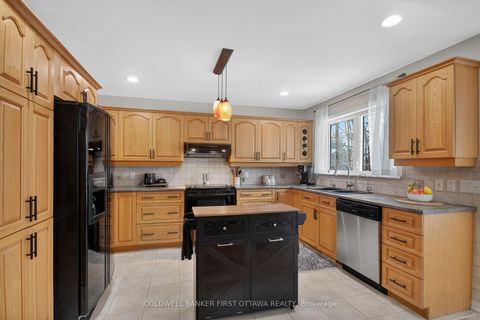 Photo 8 at 2960 Ernside Crescent, Cumberland Estates, Orleans