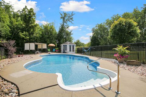 Photo 38 at 2960 Ernside Crescent, Cumberland Estates, Orleans