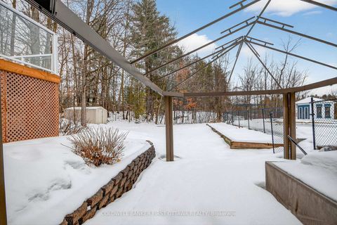 Photo 45 at 2960 Ernside Crescent, Cumberland Estates, Orleans