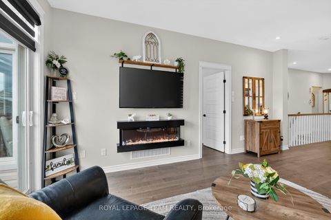 Photo 8 at 98 Kayenta Street, Remainder of Stittsville & Area, Stittsville