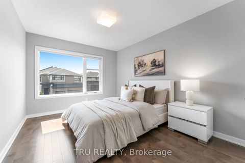 Photo 34 at 250 Sunnyridge Crescent, Emerald Meadows/Trailwest, Kanata