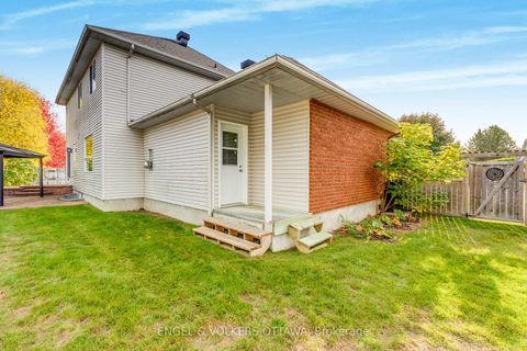 Photo 35 at 26 Carleton Cathcart Street, Stittsville (South), Stittsville