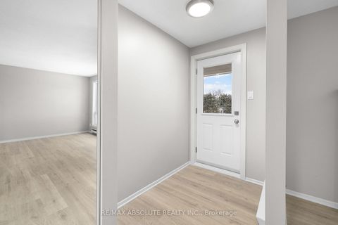 Photo 4 at 53A - 798 St. Andre Drive, Hiawatha Park/Convent Glen, Orleans