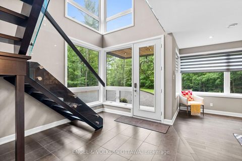 Photo 5 at 108 EDITH MARGARET Place, Huntley Ward (North East), Carp