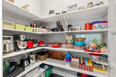 Photo 12 at 108 EDITH MARGARET Place, Huntley Ward (North East), Carp