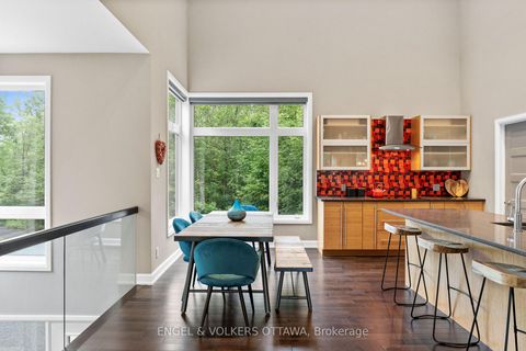 Photo 14 at 108 EDITH MARGARET Place, Huntley Ward (North East), Carp