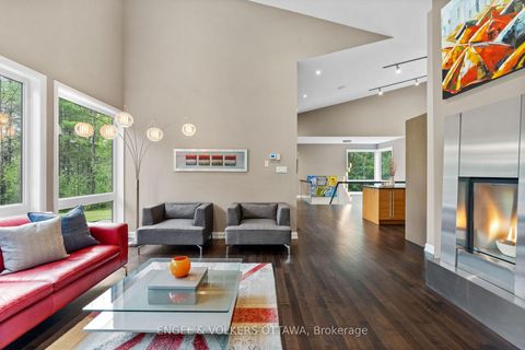 Photo 17 at 108 EDITH MARGARET Place, Huntley Ward (North East), Carp