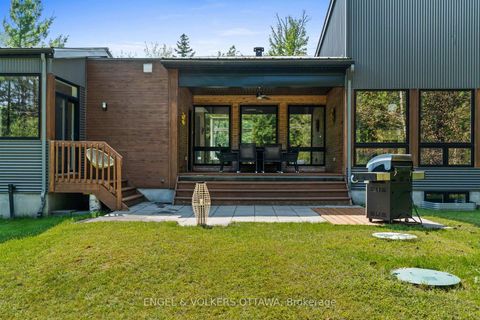 Photo 41 at 108 EDITH MARGARET Place, Huntley Ward (North East), Carp