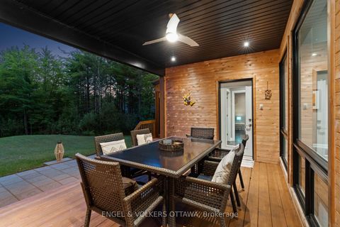 Photo 43 at 108 EDITH MARGARET Place, Huntley Ward (North East), Carp