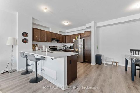 Photo 7 at 2084 Leinster Circle, Stittsville (North), Stittsville