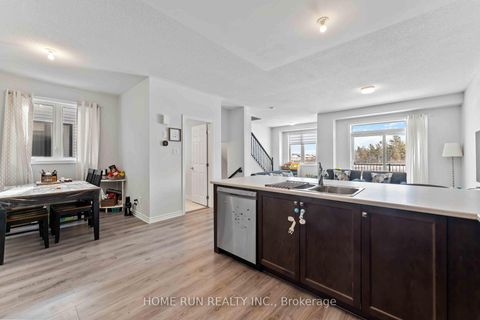 Photo 10 at 2084 Leinster Circle, Stittsville (North), Stittsville