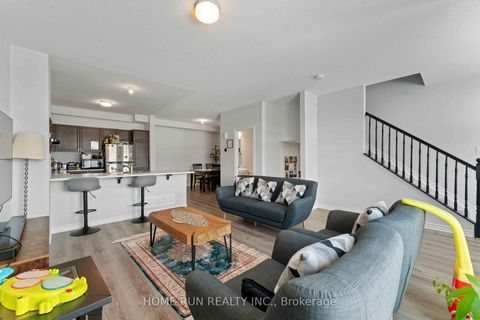 Photo 13 at 2084 Leinster Circle, Stittsville (North), Stittsville