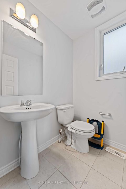 Photo 15 at 2084 Leinster Circle, Stittsville (North), Stittsville