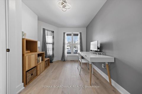 Photo 2 at 1535 Kamouraska Circle, Chateauneuf, Orleans