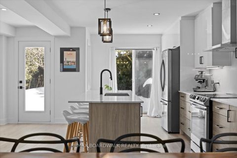 Photo 14 at 1535 Kamouraska Circle, Chateauneuf, Orleans