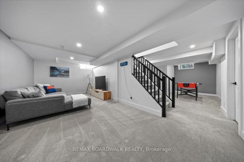 Photo 36 at 1535 Kamouraska Circle, Chateauneuf, Orleans