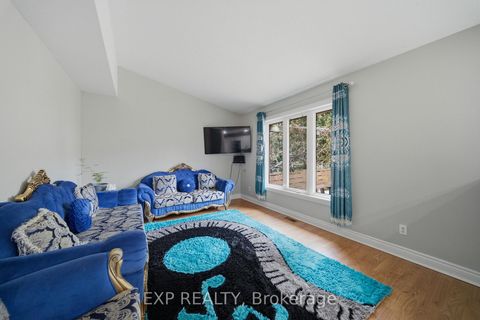 Photo 16 at 180 Equestrian Drive, Bridlewood, Kanata