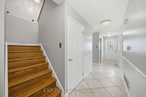 Photo 18 at 180 Equestrian Drive, Bridlewood, Kanata