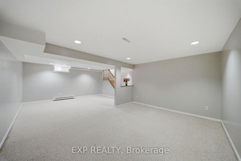 Photo 27 at 180 Equestrian Drive, Bridlewood, Kanata