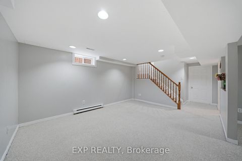 Photo 29 at 180 Equestrian Drive, Bridlewood, Kanata