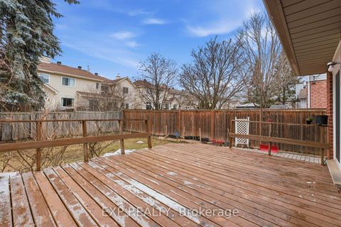 Photo 33 at 180 Equestrian Drive, Bridlewood, Kanata