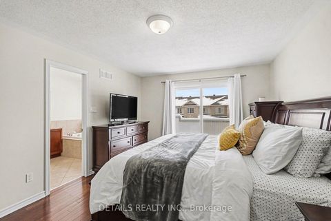 Photo 14 at 112 Whispering Winds Street, Mer Bleue/Bradley Estates/Anderson Park, Orleans